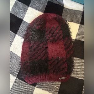 Women’s beanie – Steve Madden new